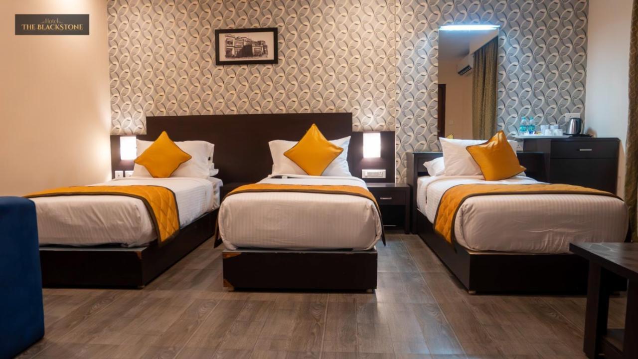 Hotel The Black Stone Bangalore Exteriör bild